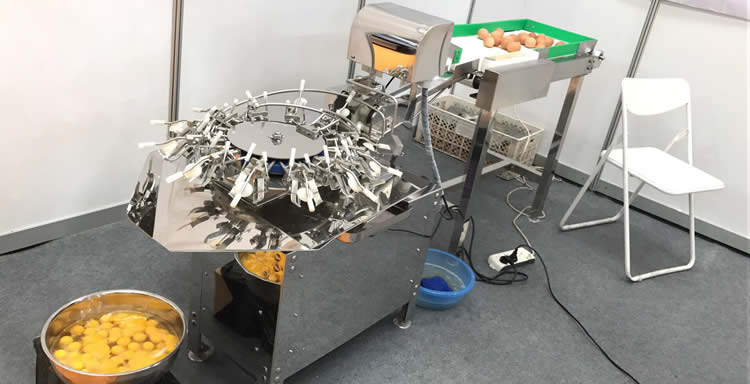 07cfc527d74cbedaa70ec9fc550909b9.jpg 全自動磕蛋機(jī)2 (2).jpg